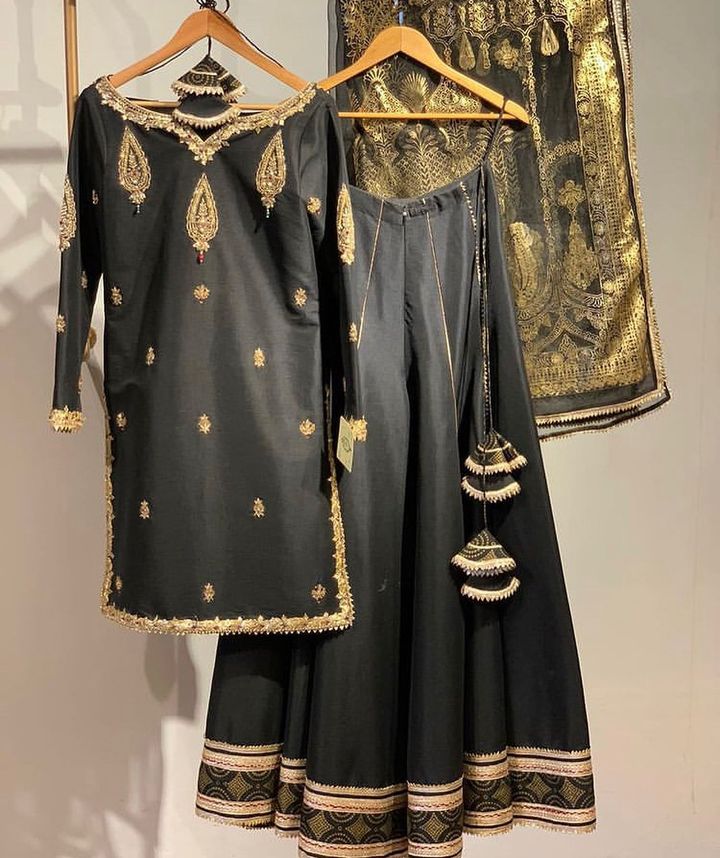 BLACK SHARARA SET DESIGNER WEAR BLACK SHARARA SET DESIGNER WEAR
